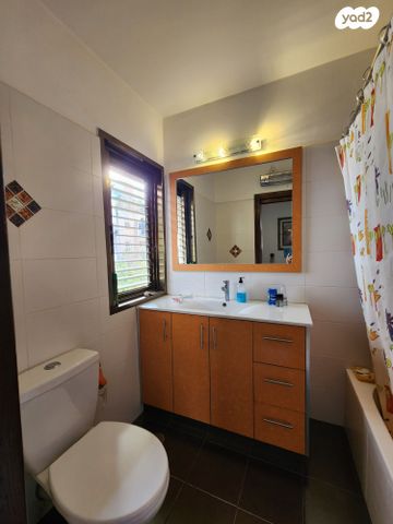 בית פרטי/ קוטג', אלתרמן 5, לסטר/רבוצקי, רעננה