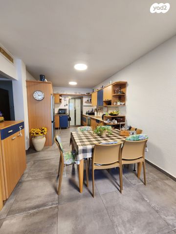 בית פרטי/ קוטג', אלתרמן 5, לסטר/רבוצקי, רעננה