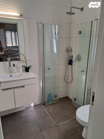 דירה, עוזי נרקיס 5, קרית רבין, חולון