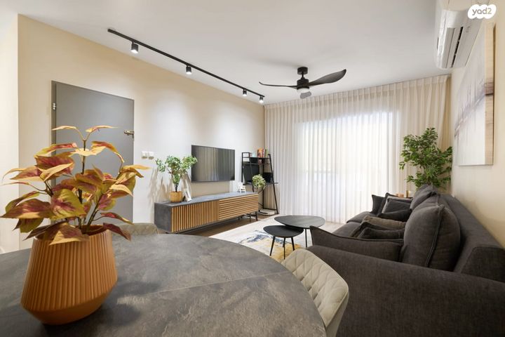 דירה, הורד 1, בני עי''ש, בני עי"ש