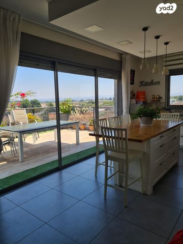 דופלקס, שושנת העמקים 41, רמת אמיר, קדימה צורן