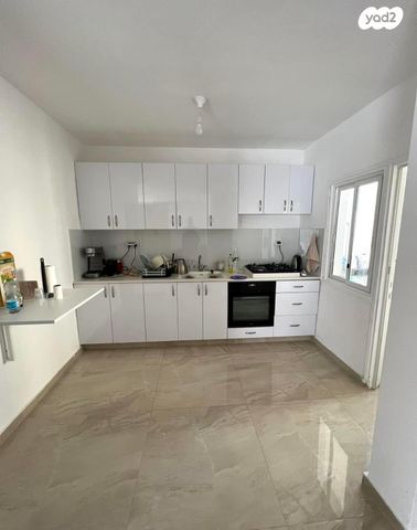 דירה, אריה בן אליעזר 11, ברנע, אשקלון