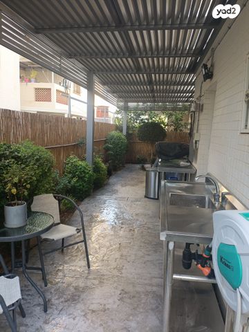 דירת גן, פיארברג 14, נווה זאב, נאות אילן, באר שבע