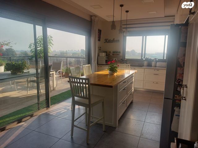 דופלקס, שושנת העמקים 41, רמת אמיר, קדימה צורן