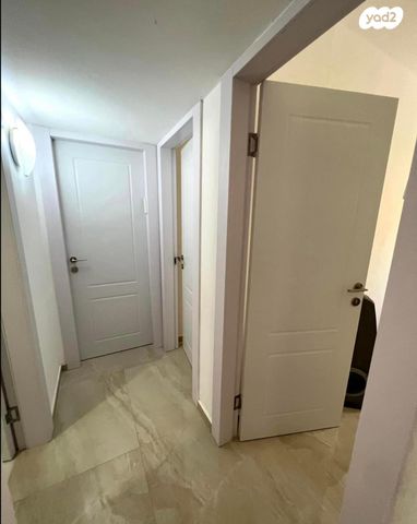 דירה, אריה בן אליעזר 11, ברנע, אשקלון