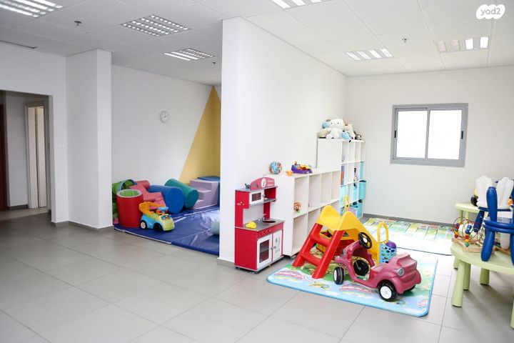 דירה, יונה ואליעזר נלקין 12, כפר סבא הירוקה, כפר סבא