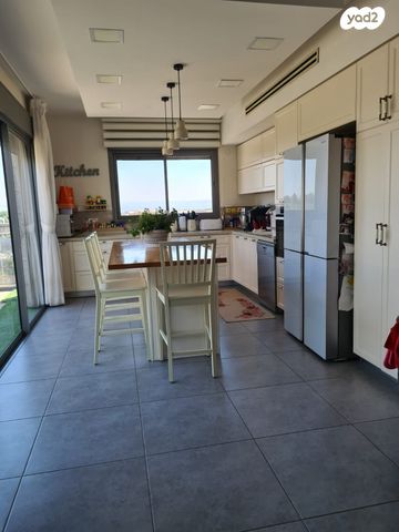 דופלקס, שושנת העמקים 41, רמת אמיר, קדימה צורן