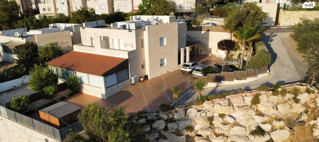 בית פרטי/ קוטג', השופר 3, כלי שיר, מעלה אדומים