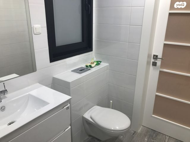 דירה, יונתן רטוש 1, פסגות אפק, ראש העין