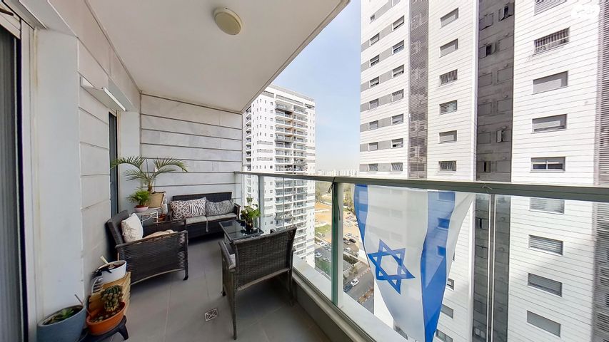 דירה, דודו דותן 5, הרקפות, ראשון לציון