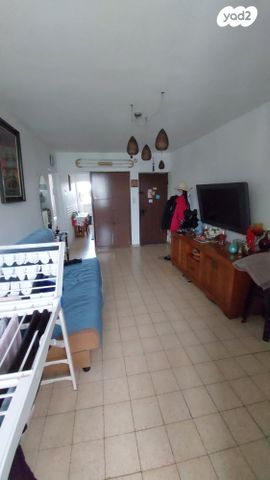 דירה, דוד תדהר 42, התקוה, בית יעקב, נווה צה"ל, תל אביב יפו