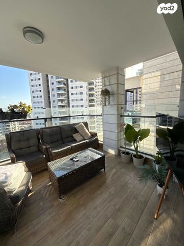 דירה, יעקב תמרי 17, חצרות המושבה, רחובות