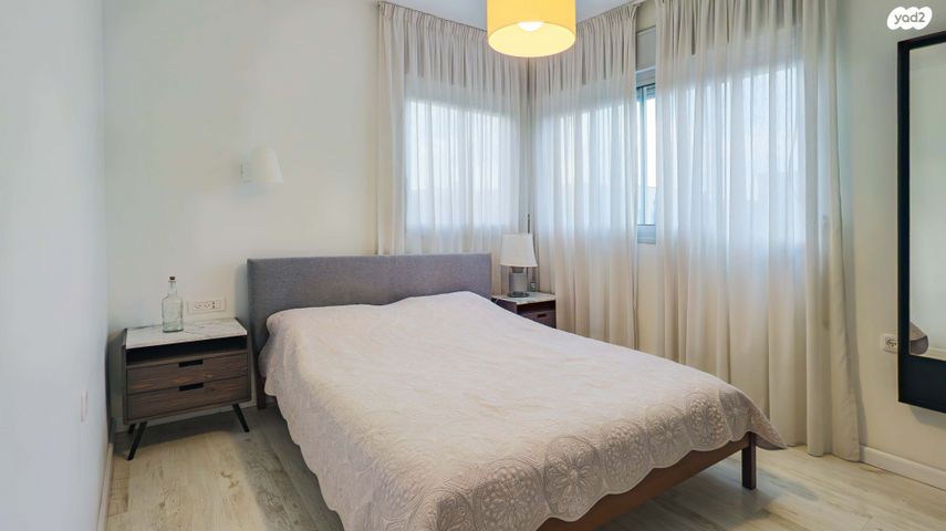 דירה, פרופ' יובל נאמן 17, רחובות המדע, רחובות