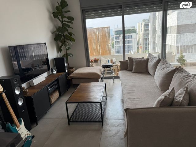 אמנון ותמר 23