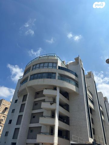 דירה, האורגים 6, הנביאים, בת ים