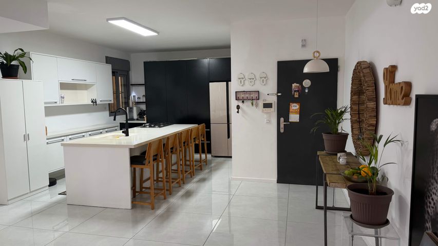 דירה, שושנת העמקים 41, רמת אמיר, קדימה צורן