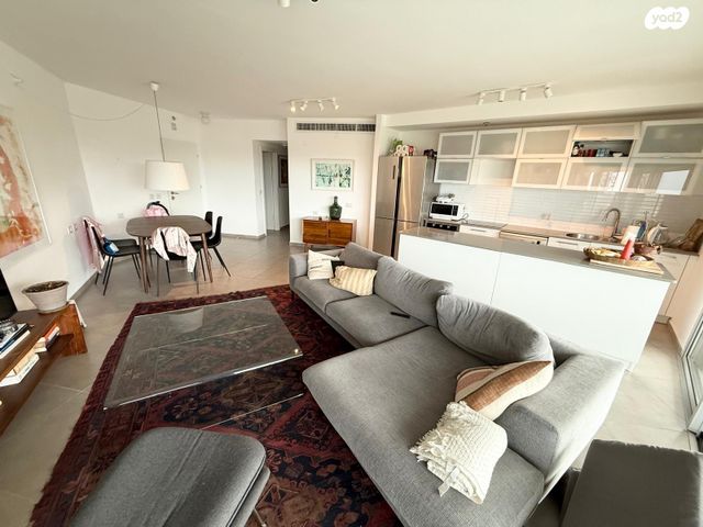 דירה, פרופ' יובל נאמן 3, הגוש הגדול, רמת אביב החדשה, נופי ים, תל אביב יפו