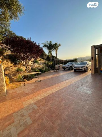 בית פרטי/ קוטג', השופר 3, כלי שיר, מעלה אדומים