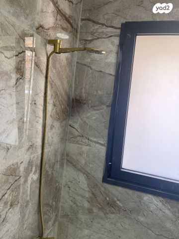 קוסטה ריקה 52