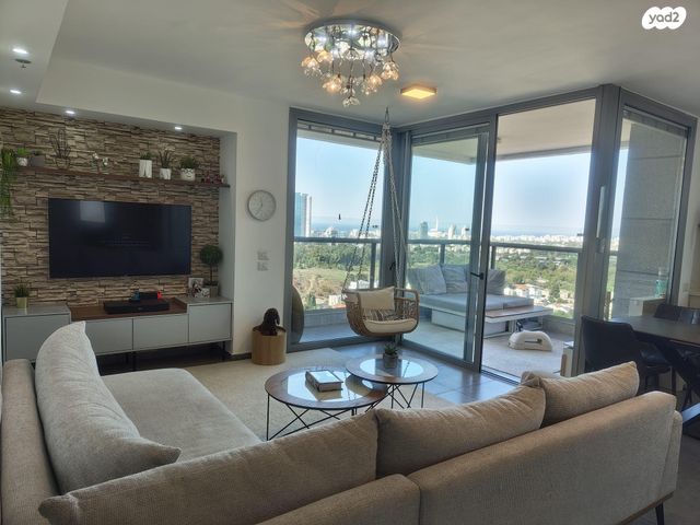 דירה, מורדי הגטאות 2, שכונת גפן, רמת גן