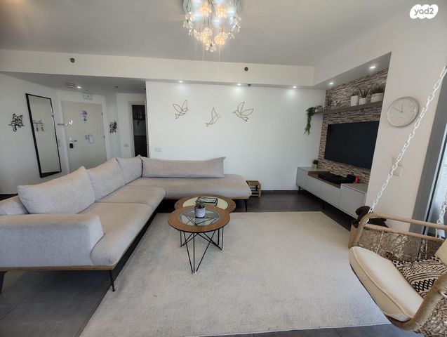 דירה, מורדי הגטאות 2, שכונת גפן, רמת גן