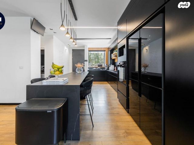 בית פרטי/ קוטג', ברכה צפירה 12, פסגות אפק, ראש העין