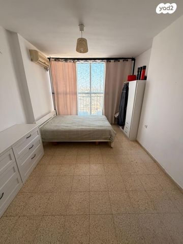 דירה, הנשיאים 3, מרכז, קרית עבודה, חולון