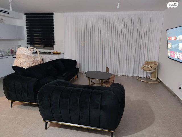 דירה, יעקב בן סירא 7, הרקפות, ראשון לציון