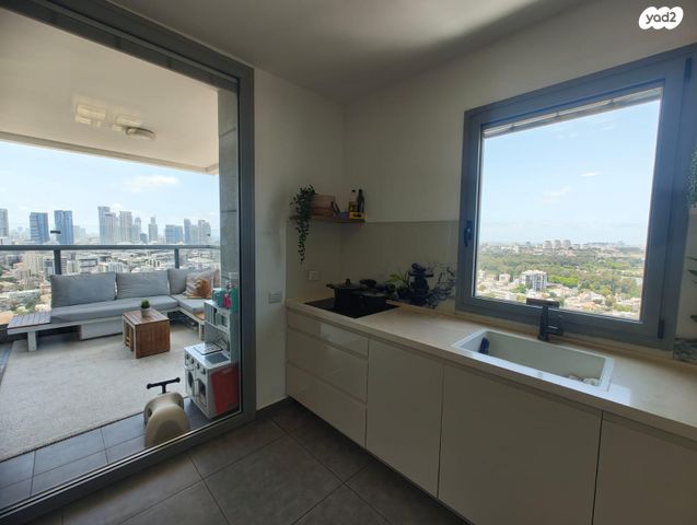 דירה, מורדי הגטאות 2, שכונת גפן, רמת גן