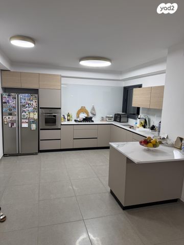 דירה, חיים לסקוב 7, נאות שמיר, רמלה