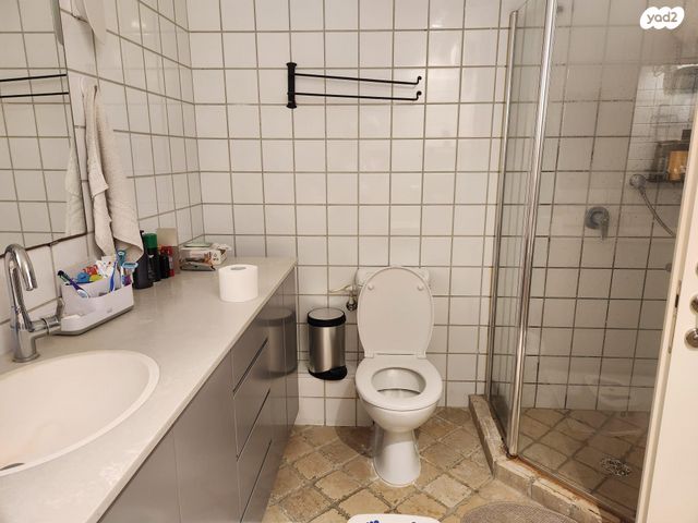 דירת גן, ארנון 19, אלון, רמת השרון