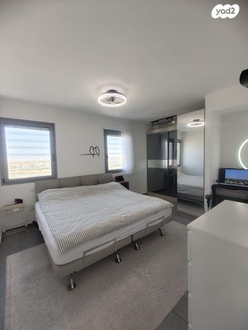 דירה, מורדי הגטאות 2, שכונת גפן, רמת גן