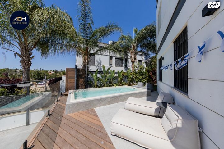 בית פרטי/ קוטג', ברכה צפירה 12, פסגות אפק, ראש העין