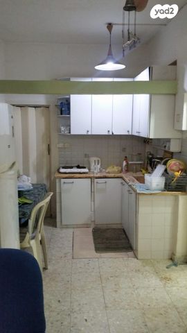 דירה, אלימלך 4, שכונת בן גוריון, מרכז העיר ג', רמת גן