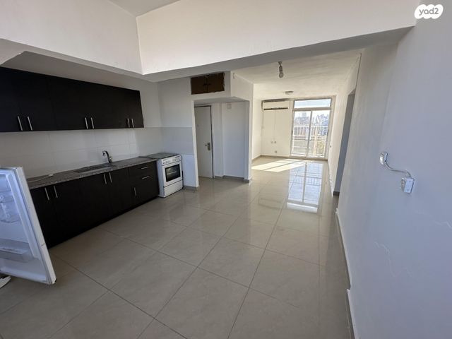 גיורא יוספטל 5