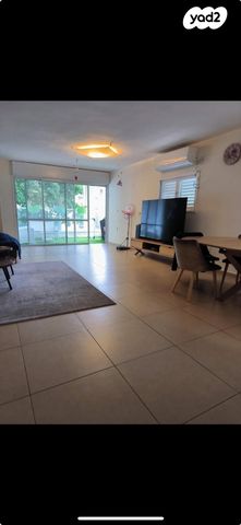 דירה, מלכי ישראל 10, הרצליה הירוקה, נווה עובד, הרצליה