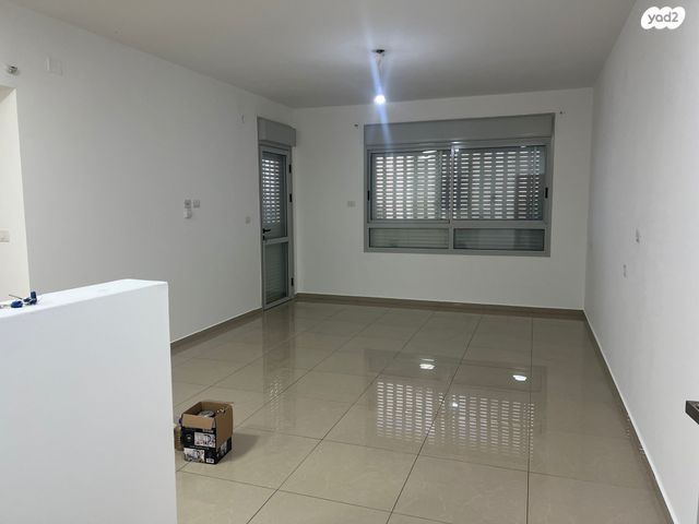 דירה, שדרות רובע יזרעאל 44, רובע יזרעאל סביוני העמק, עפולה