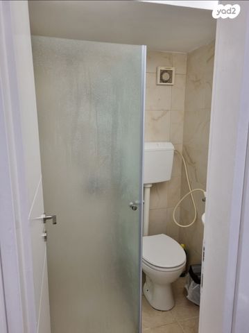 דירה, דרך בן גוריון 81, עצמאות יוספטל, בת ים