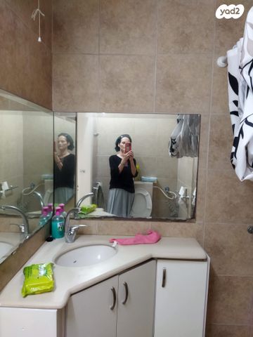 דירה, החלוץ 51, טרומפלדור, נהריה