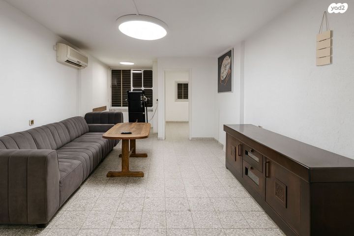 ד"ר וייסבורג 8