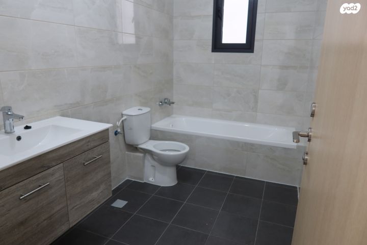 דירה, התמדה 6, מעו"ף, חריש