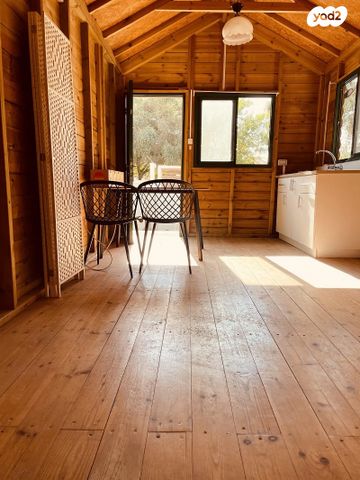 יחידת דיור, הברוש 8, נווה ירק, נווה ירק