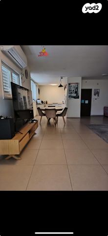 דירה, מלכי ישראל 10, הרצליה הירוקה, נווה עובד, הרצליה