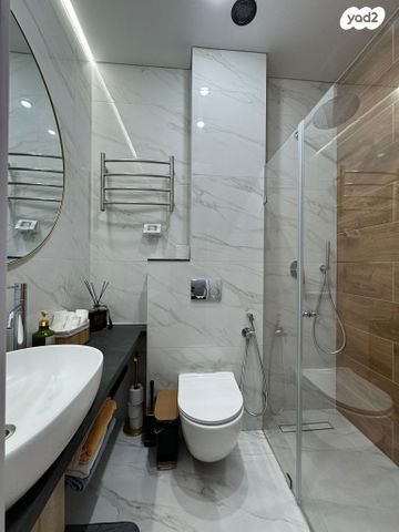 דירה, שושנת הכרמל 20, כרמל מערבי, חיפה