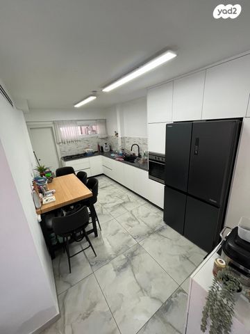 דירה, העצמאות 75, רובע הקריה, הסיטי, אשדוד