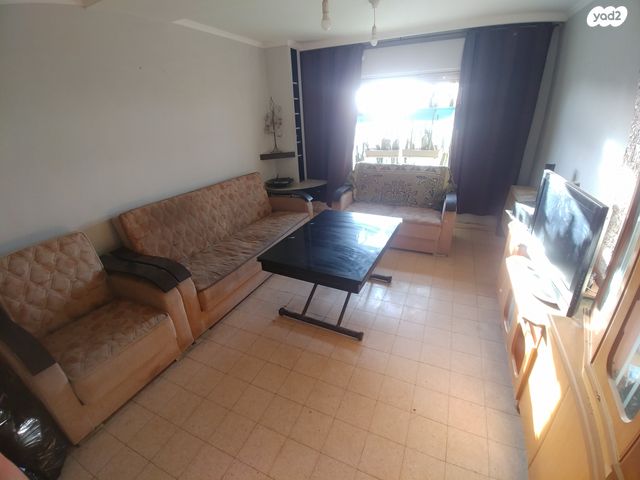 דירה, רחבת הרב קוק 10, שכונה י"א, באר שבע