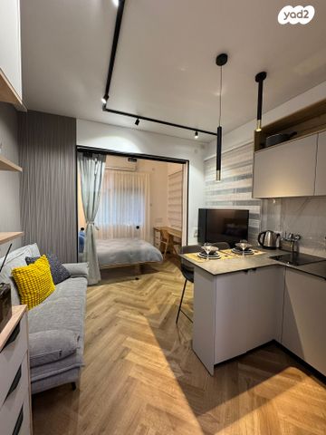 דירה, שושנת הכרמל 20, כרמל מערבי, חיפה