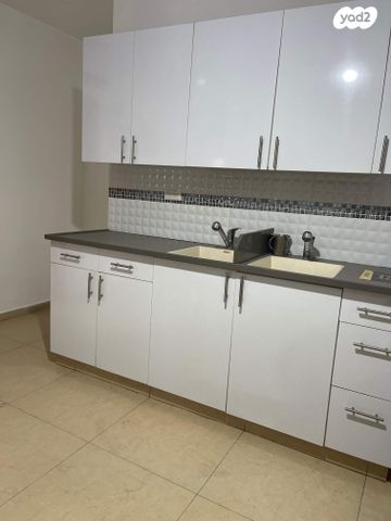 דירה, הרב קלישר 3, גני גד, בני ברק