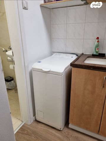 דירה, דרך בן גוריון 81, עצמאות יוספטל, בת ים