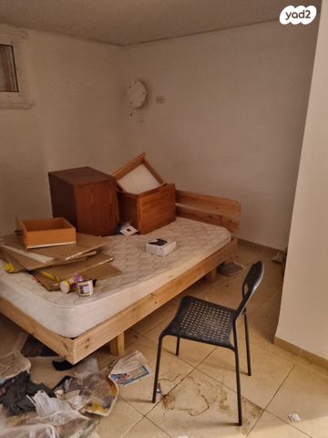 דירת גן, הלבנון 17, שיכון ד', קרית שמונה